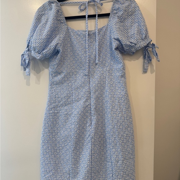 Alger’s State Blue Floral Puff Sleeve Dress - Picture 2 of 4